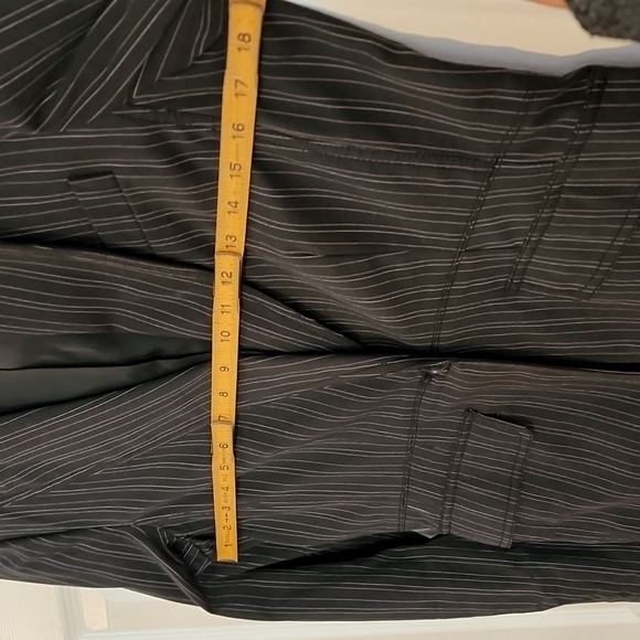 DKNY Suit Jacket with Bling size: 10.       RN#52002 - Picture 5 of 10